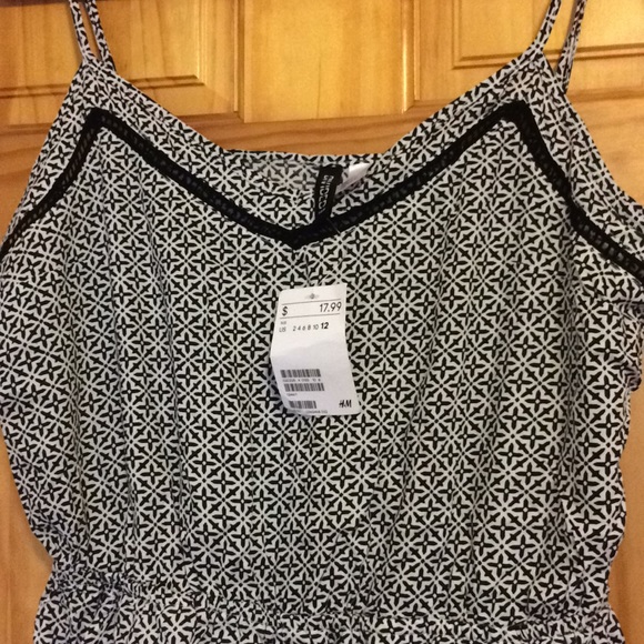 H&M romper 12 - Picture 2 of 3